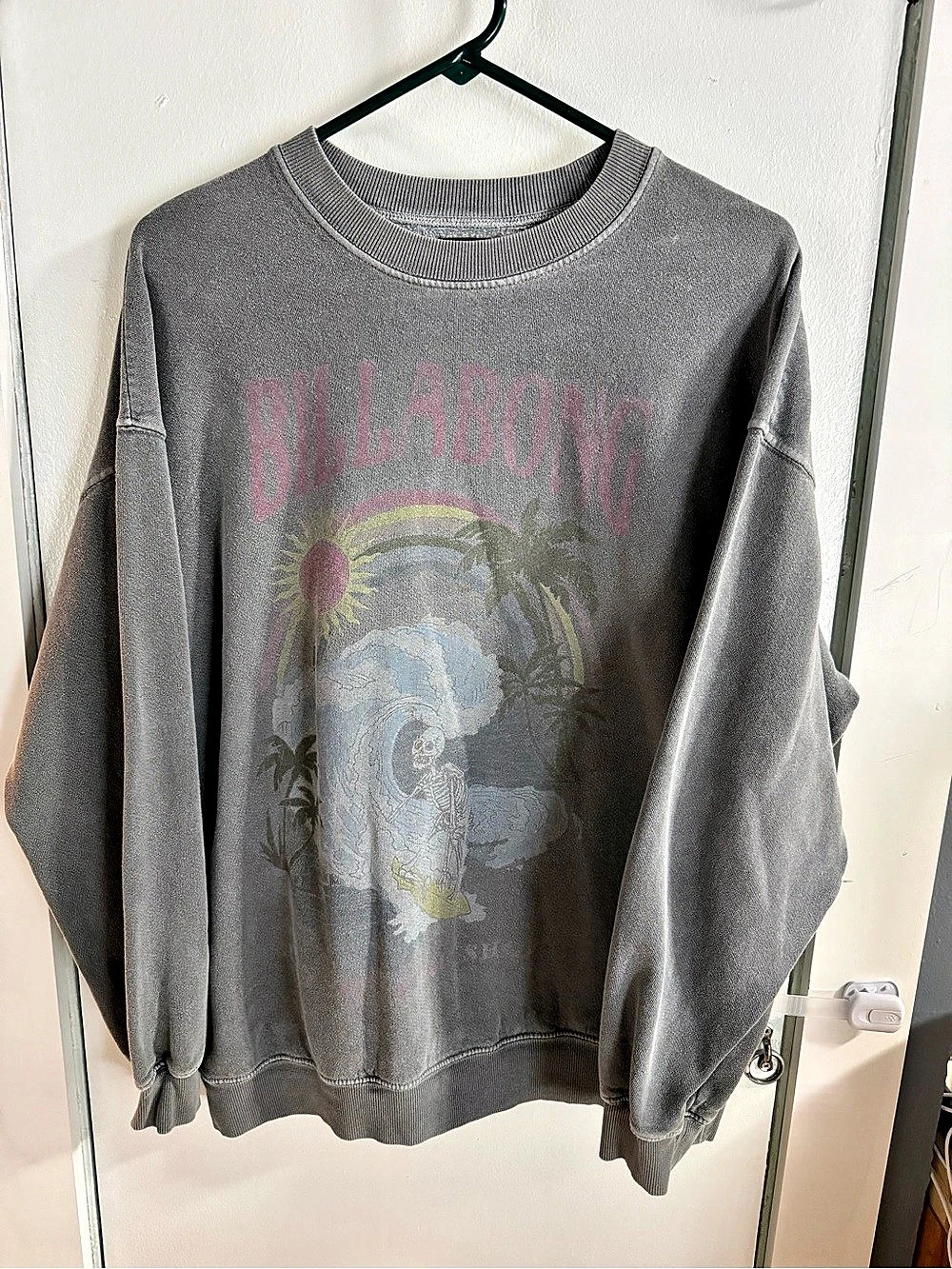 Billabong Ride In Oversized Graphic Sweatshirt Gray & Pink